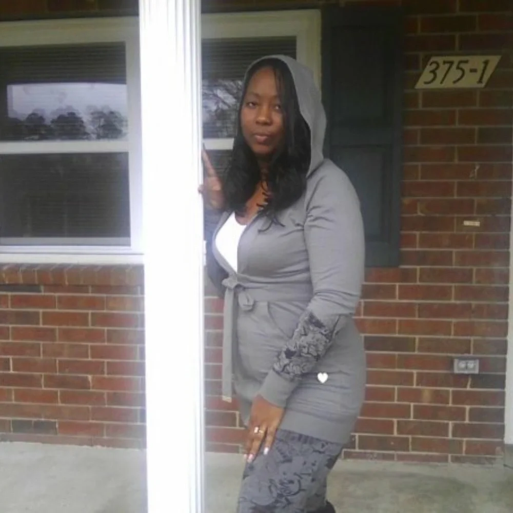 Modeling - Picture 8 of 11